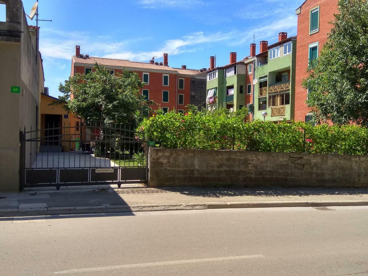 Lusyhouse Holiday home Pula